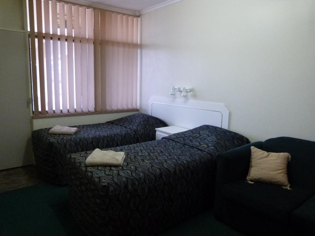 Grand Central Motel Маунт-Гамбье Номер фото